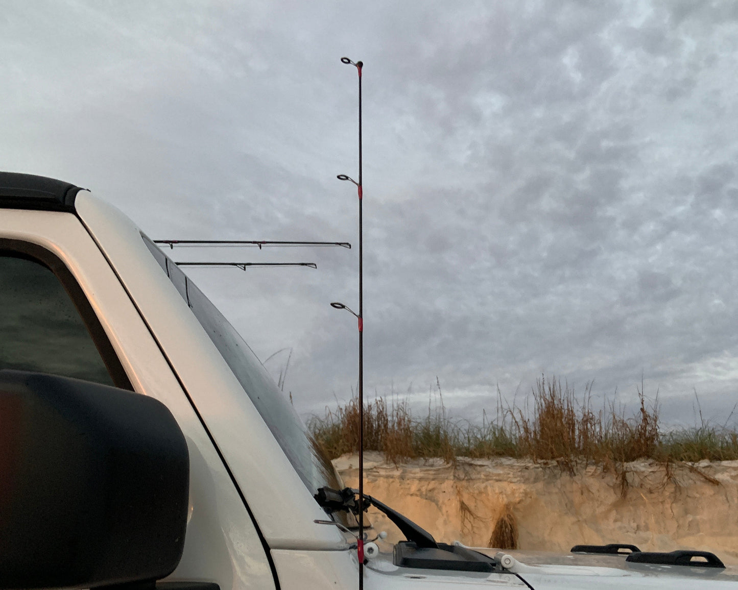 Fishing Pole Antenna, Jeep side